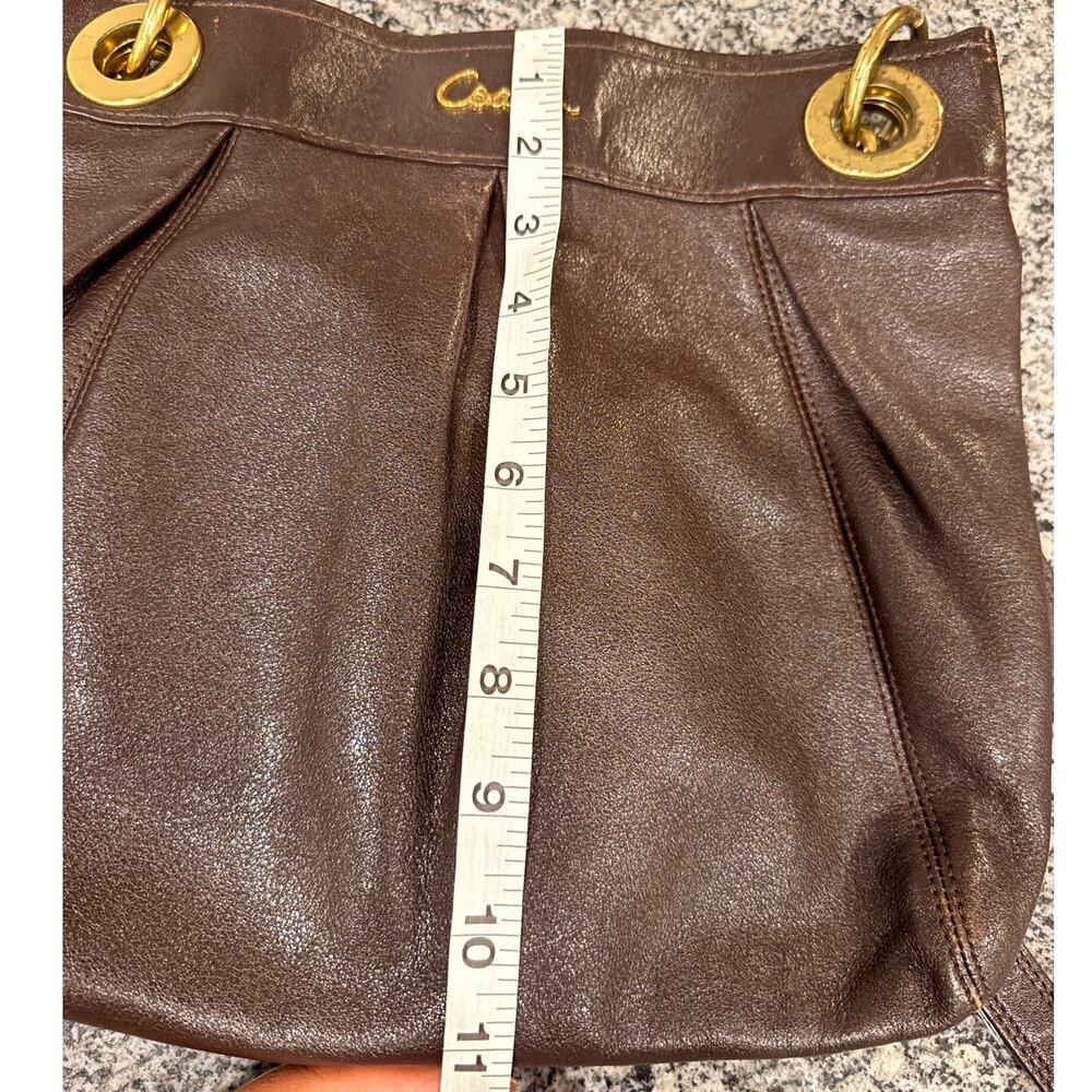 Chic Coach Dark Brown Leather Shoulder Bag - Picture 5 of 10
